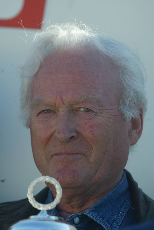 Horgen Elling er død