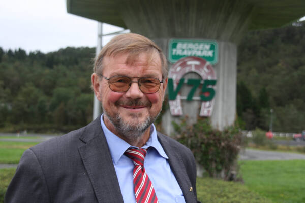 Nils Dagestad er død