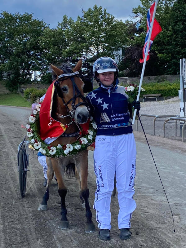 – Glad, rørt og stolt